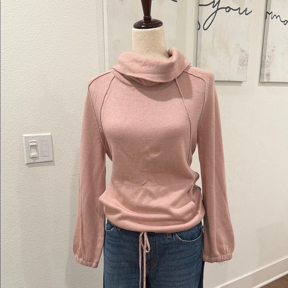 **** I have in Black and Grey

Women's Dusty Pink Cowl Neck Drawstring Sweater